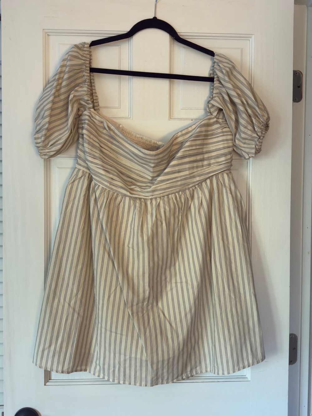 Abercrombie & Fitch Cream & Gray Striped Mini Dress